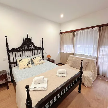 Downtown 2 Minutes By Walk To Center And Metro-direct To Airpot T4 Apartment Porto